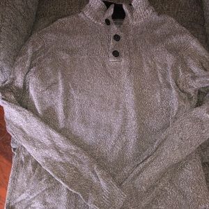 **SOLD**Fur lined collar sweater